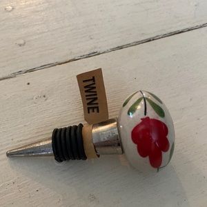 TWINE wine bottle toppers
